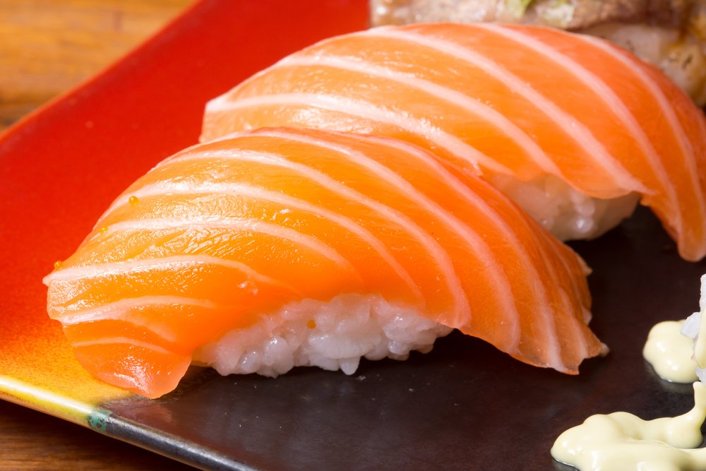 Salmon (Sake) $7 / $11 *